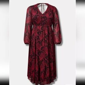 NWT Torrid Black and Red Paisley Flowy Moody Dress